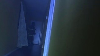 网红女主播和社会小伙酒店开房直播操B各种道具齐上真是好B都让狗草了